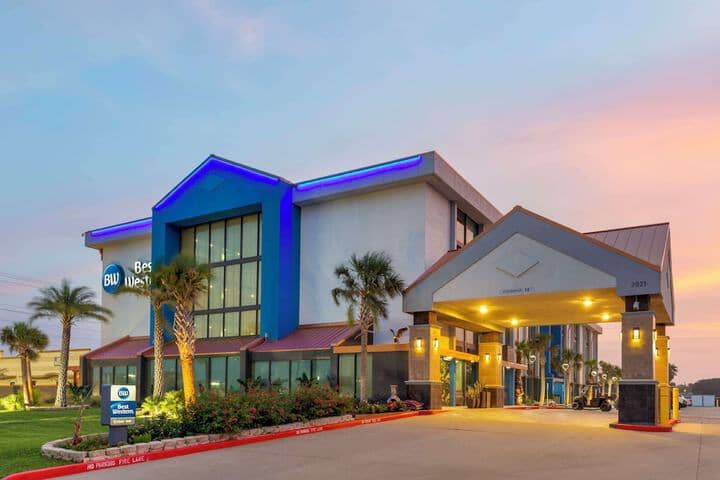 Hotel 40 of 41