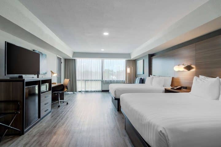 Room 19 of 41